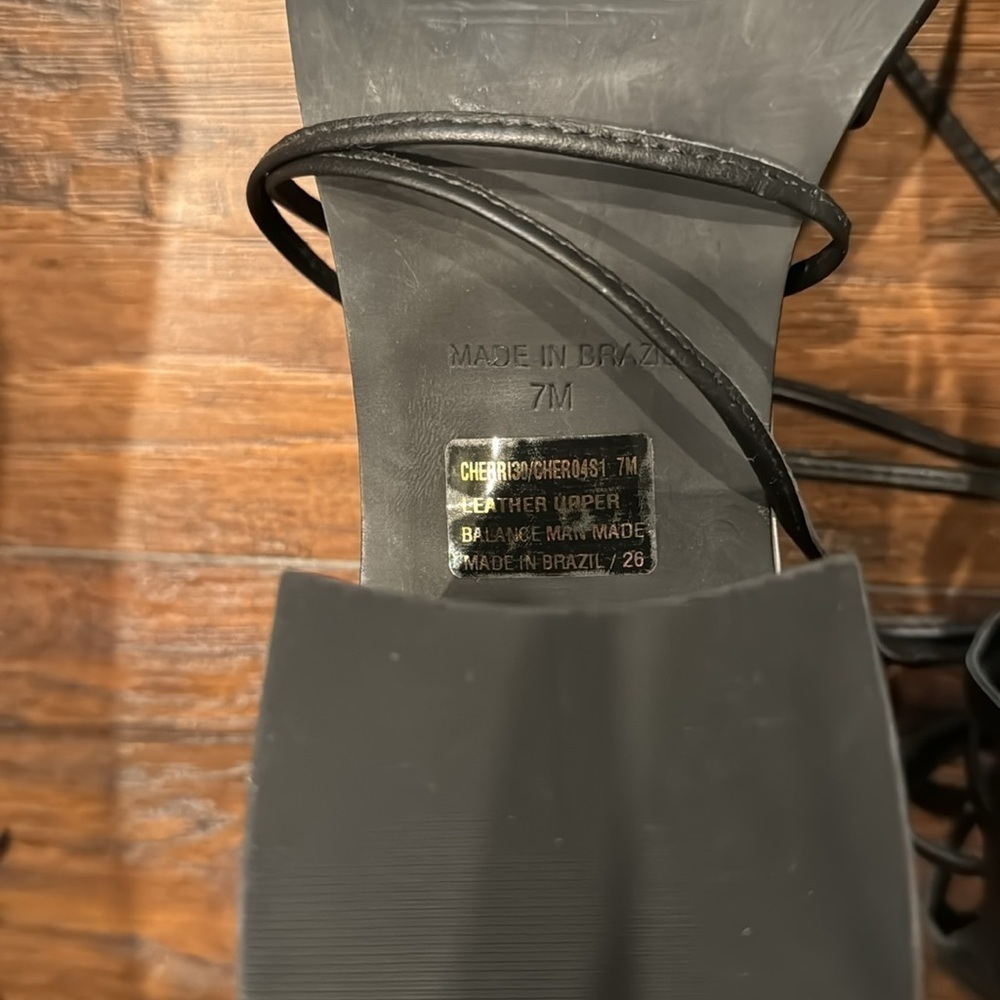 NEW! Steve Madden Black Leather Cherri Strappy Sandal - Size 7 - Picture 15 of 16